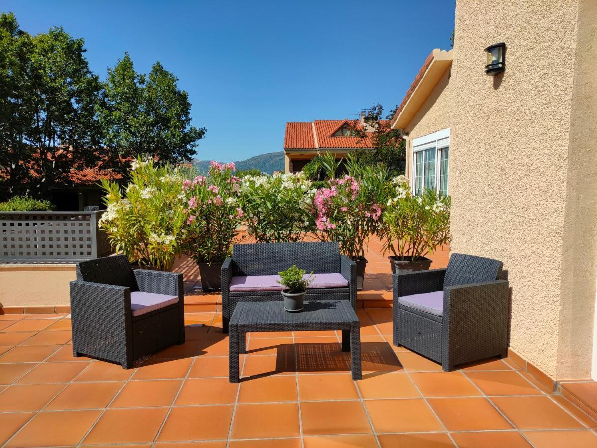 סן לורנסו דה אל אסקוריאל Loft Abantos - 120M2 Mas Terraza Y Jardin Independiente מראה חיצוני תמונה